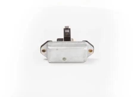 Регулятор генератора BOSCH 9190457002