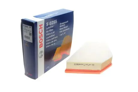 Фільтр повітряний Volvo C30/C70/S40/V40/V50 2.0/2.4D 06- BOSCH F 026 400 255