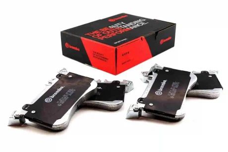 Гальмівні колодки - тюнінг HP2, дозвіл, передн MERCEDES A (W176), CLA (C117), CLA SHOOTING BRAKE (X117), CLS (C218), CLS SHOOTING BRAKE (X218), E T-MODEL (S212), E (W212) 2.0-5.5 02.11- BREMBO 07B31494