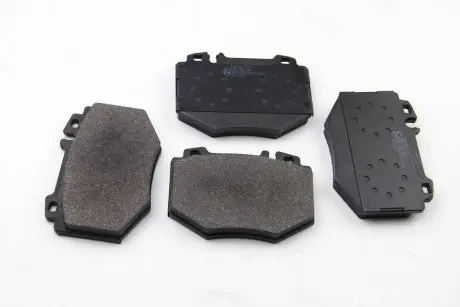 Гальмівні колодки перед. MB W220 98-05 (brembo) (119,4x82,9x17,4) BREMSI BP3166