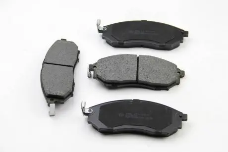 Гальмівні колодки перед. Nissan Qashqai 07-13/Pathfinder 05- (sumitomo) BREMSI BP3350