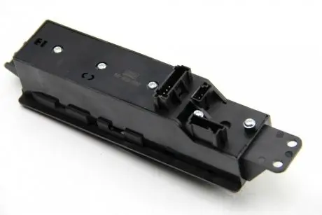 Кнопка склопідйомника дверей Sprinter/Crafter 06- Л (з ел. регул. зеркал) BSG BSG 60-860-009