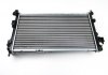 Радиатор охлаждения двигателя Combo 1.3 CDTi 04> (+/- AC) BSG BSG 65-520-010 (фото 4)