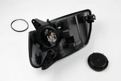 Фара Berlingo/Partner 02>07 Пр. їв. BSG BSG 70-800-001