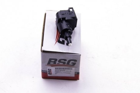 Выключатель стоп-сигнала Caddy 04- (4 конт.) BSG BSG 90-840-038