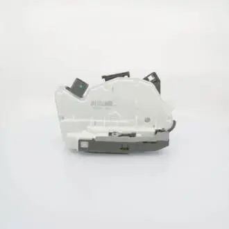 Замок дверей VW P. PASSAT CC/SUPERB/TIGUAN PR BUGIAD BSP24827