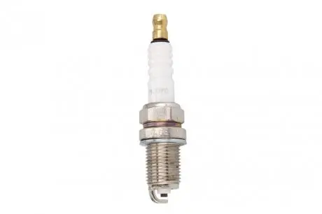 Свеча зажигания COPPER DACIA LOGAN, NISSAN ALMERA (выр-во) CHAMPION OE005/T10