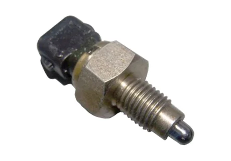 Датчик заднього ходу A13 A15 A18 A21 M11 S21 015301960AA CHERY 020945415AA