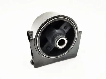 Подушка двигуна передня Geely ec7/ec7rv CHINA 1064001145