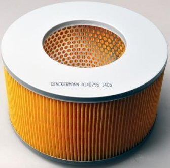Фильтр воздушный TOYOTA HILUX 2.5 D-4D 05- (выр-во) Denckermann A140795 (фото 1)