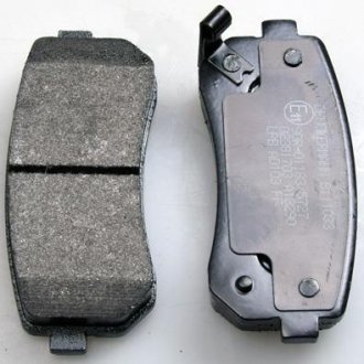 Тормозные колодки, дисковый тормоз.) Denckermann B111033 (фото 1)