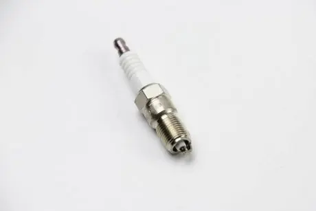 Свічка запалювання DENSO T16EPR-U
