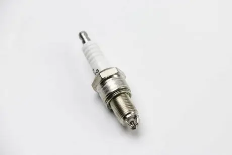 Свеча зажигания 5067 DENSO W20EPBR-S