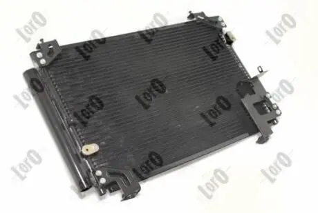 Радiатор кондицiонера з осушувачем Toyota Avensis 2.0D 03-08 DEPO 0510160038