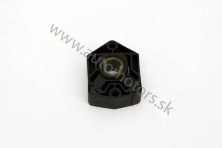 Части радиатор LKQ 1U0121367D