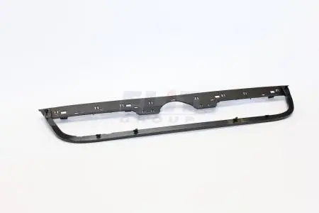 Решетка радиатора LKQ 9542 995