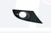 Решетка радиатора LKQ KH6613 998