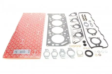 Комплект прокладок (верхний) Mitsubishi L200/L300/L400/Pajero 2.5 TD 87-07 ELRING 354.120