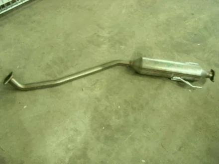 Труба вихлопна середня EC7/E GEELY 1064001080