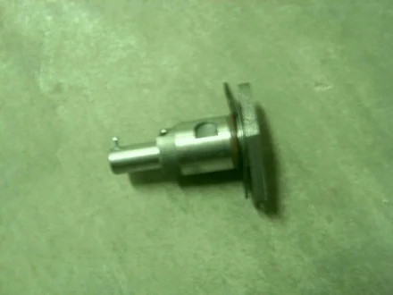 Фото натяжитель цепи EC7 EC7RV GEELY 1136000086-01 Натяжитель цепи EC7 EC7RV GEELY 1136000086-01