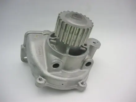 Насос водяной MAZDA (Выр-во) GMB GWMZ-30A