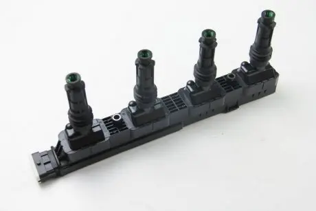 Катушка воспаления ASTRA/CORSA 1.2/1.4 00- HELLA 5DA193175-861