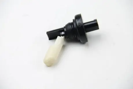 Датчик уровня воды Sprinter/Crafter 06> /MB PKW HELLA 6PR007968-011