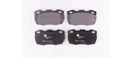 Гальмівні колодки, дискове гальмо (набір) HELLA 8DB355005861