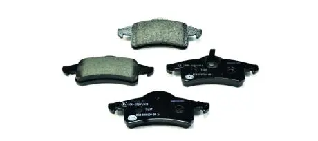 Гальмівні колодки, дискове гальмо (набір) HELLA 8DB355009891