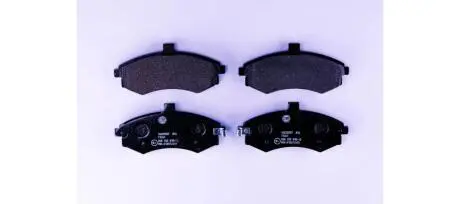 Гальмівні колодки перед. Elantra/Matrix 1.5-2.0 00-10 HELLA 8DB355010-481