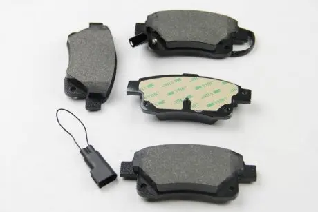 Тормозные колодки, дисковый тормоз.) HELLA 8DB355012781