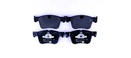 Тормозные колодки.) HELLA 8DB355020981