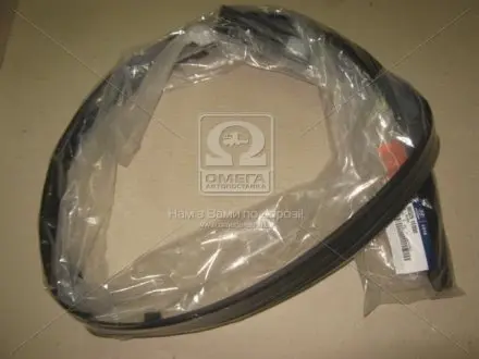 Бампера молдинг нижня Accent 05-09 Mobis Hyundai/Kia/Mobis 86525-1E000