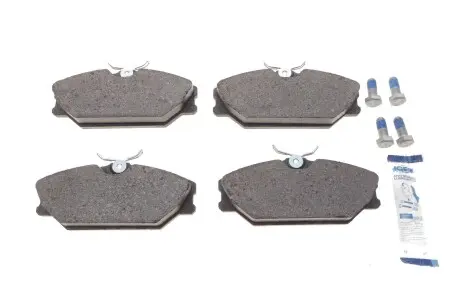 Тормозные колодки (передние) Renault Clio II 00-09/Laguna 93-01/Megane/Scenic/Safrane 96-03 ICER 181438-700