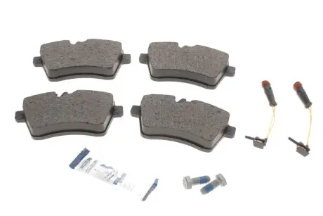 Колодки тормозные (передние) MB A-class (W169) 04-12/B-class (W245) 05-11 (+датчики)) ICER 181678-700