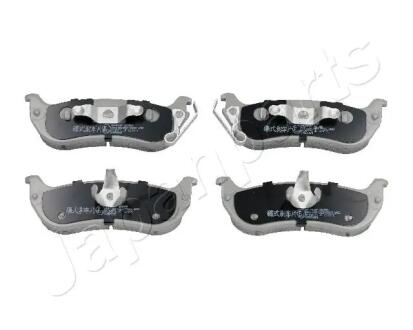 Колодки гальмівні CHRYSLER T. PACIFICA 3,5/4,0 V6 03-08 JAPANPARTS PP912AF
