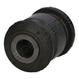 Сайлентблок рычага) Mitsubishi Grandis 2.0 DI-D/2.4 MIVEC 04-11 JAPANPARTS RU5130