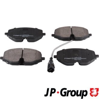 Колодки гальмівні (передні) VW Caddy/Golf VII/Skoda Octavia/Seat Leon 19- (з датчиком) (TRW) JP GROUP 1163614100 (фото 1)