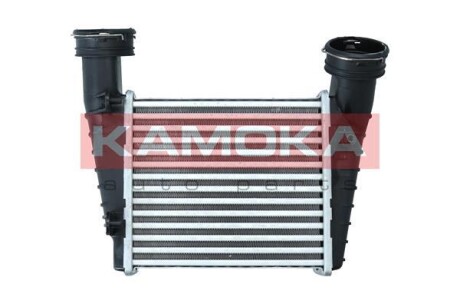 Радіатор інтеркулера VW Passat 1.9/2.0 TDI 00-05 KAMOKA 7750124 (фото 1)