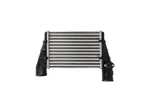 Радиатор интеркулера Audi A4/A6/VW Passat 1.8/1.9TDI 95-05 KAMOKA 7750128