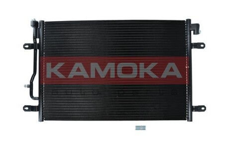 Радіатор кондиціонера Audi A4/A6 00-12 KAMOKA 7800207