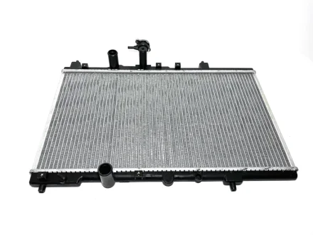 Радіатор охолодження 1.6L Geely MK KLM Autoparts 1016001409