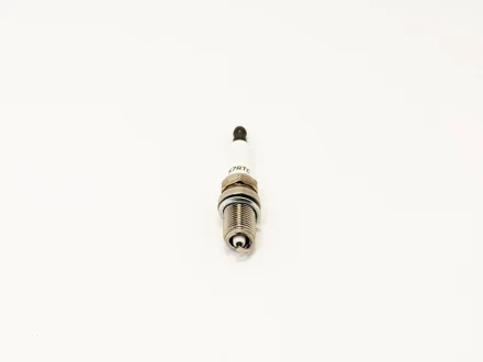 Свеча зажигания Geely KLM KLM Autoparts 1136000179