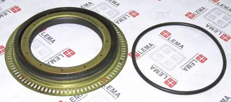 Сальник ступицы LEMA 10815319B2AK