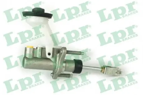 Цилиндр сцепления главный LPR 2551