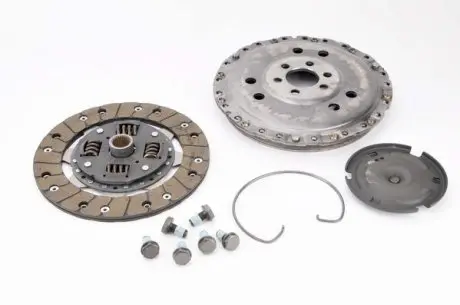 Комплект сцепления VW Golf II/III 1.8GTI 16V/2.0 86-99 LuK 621 0359 09