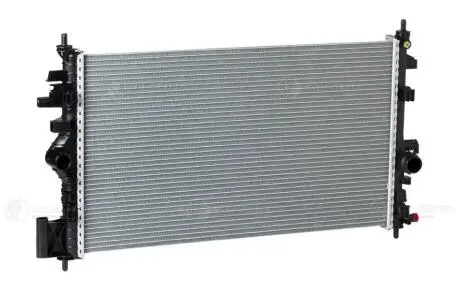 Радиатор охлаждения Insignia (08-) 1.6T / 1.8i (LRc 2126) Luzar LRC2126