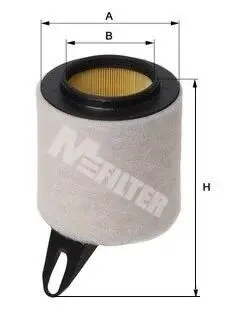 Фильтр воздушный BMW 1 (E81/87) /3 (E90/91) 2.0i 05- M-FILTER A 8042