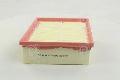 Фильтр воздушный Transit Courier 14-/B-Max/Fiesta 08- M-FILTER K 7009