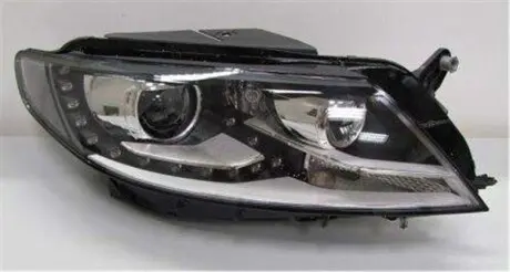 Фара автомобильная MAGNETI MARELLI 711307024164